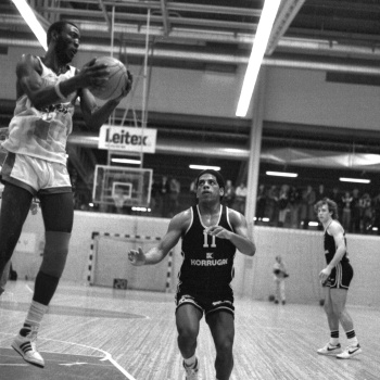 1984-008 Reggie Hanna-Alvin Dukes