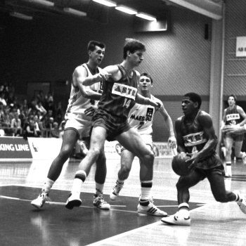 1987-115 SBBKs Nr 4 Bo Alvin Dukes